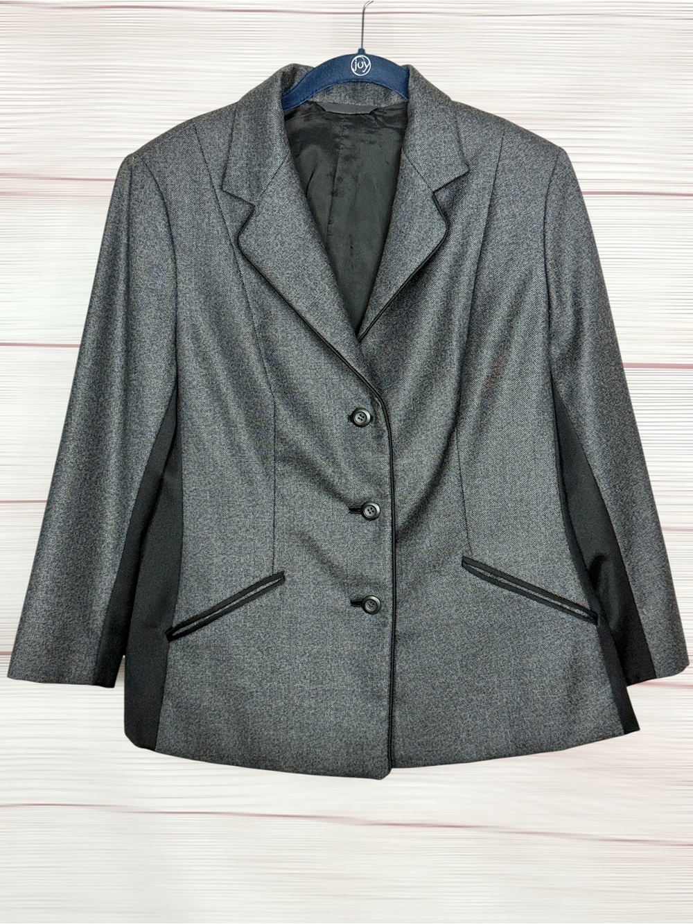 Dara Lamb Haute de Gamme Bespoke Gray with Black Side Panels $3450 Blazer 8-10
